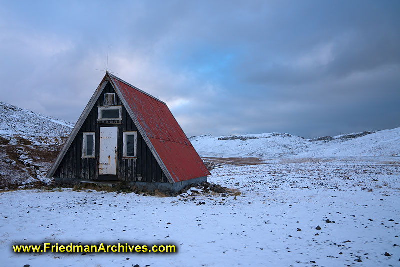 building,shack,shed,freezing,brandy,whisky,shelter,emergency,cold,survival,
